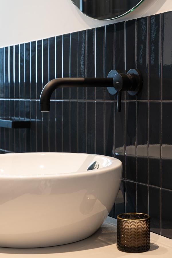 Morus Urban Suites Полиняно а Маре Екстериор снимка